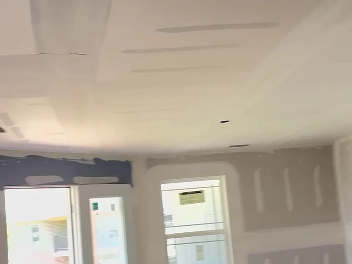 Room with taped seams